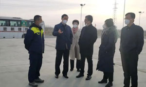 自治區(qū)工商聯(lián)、哈密市工商聯(lián)領(lǐng)導(dǎo)蒞臨哈密巨融能源檢查指導(dǎo)工作